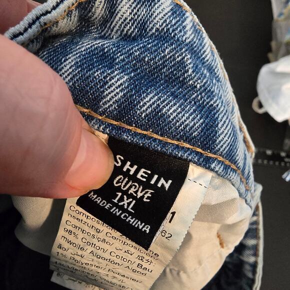 Shein Curve Women's Plus Distressed Asymmetrical Button Cut Off Jean Shorts 1X - Picture 5 of 10